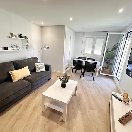 Apartamento Edificio Granamar Con Piscina En *