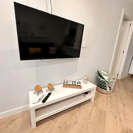 Apartamento Edificio Granamar Con Piscina En *
